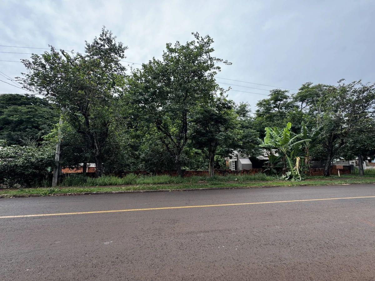 Terreno à venda em Marechal Cândido Rondon, Higienópolis, 926,08m²